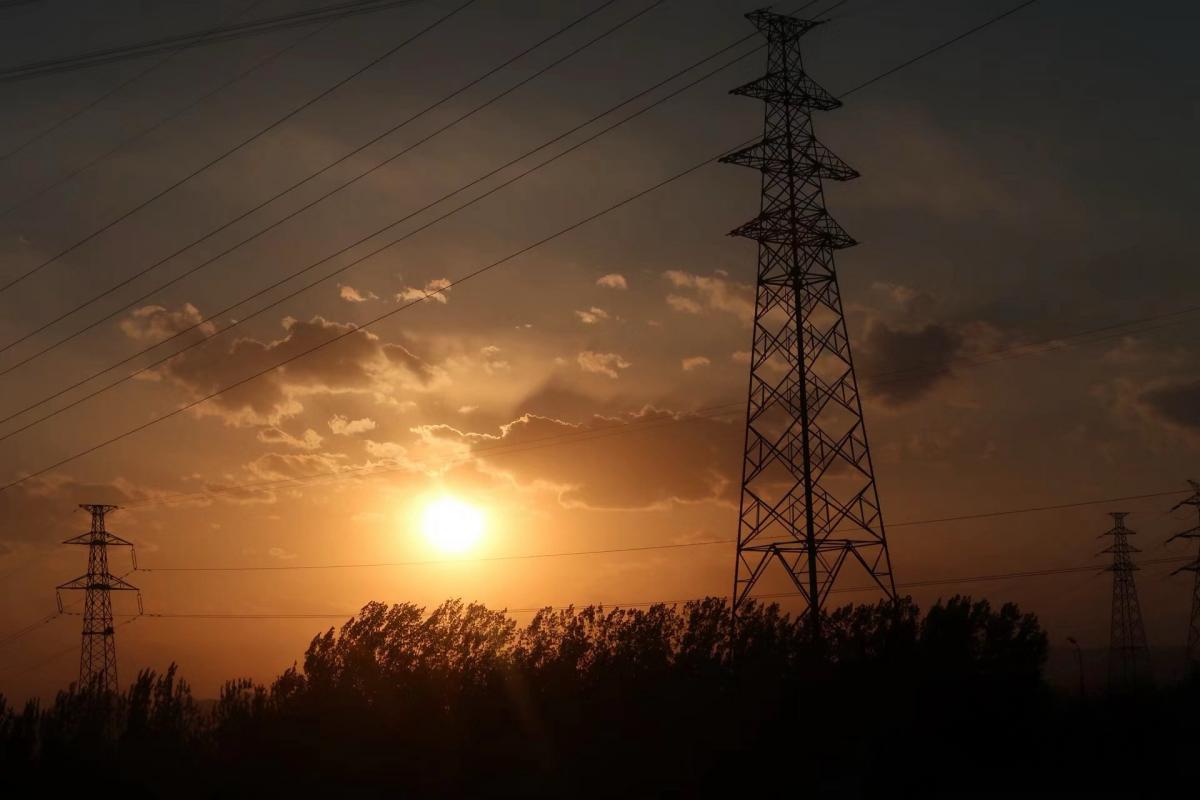 Säkerhetsavståndet för Electric Transmission Tower