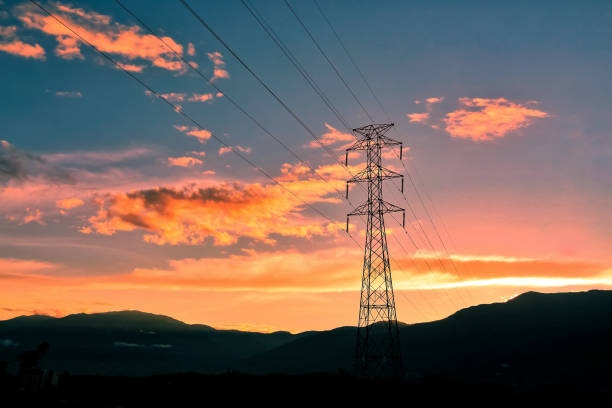 Skillnader mellan gittertorn och monopol